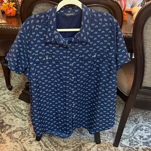 Eddie Bauer lightweight blue shirt